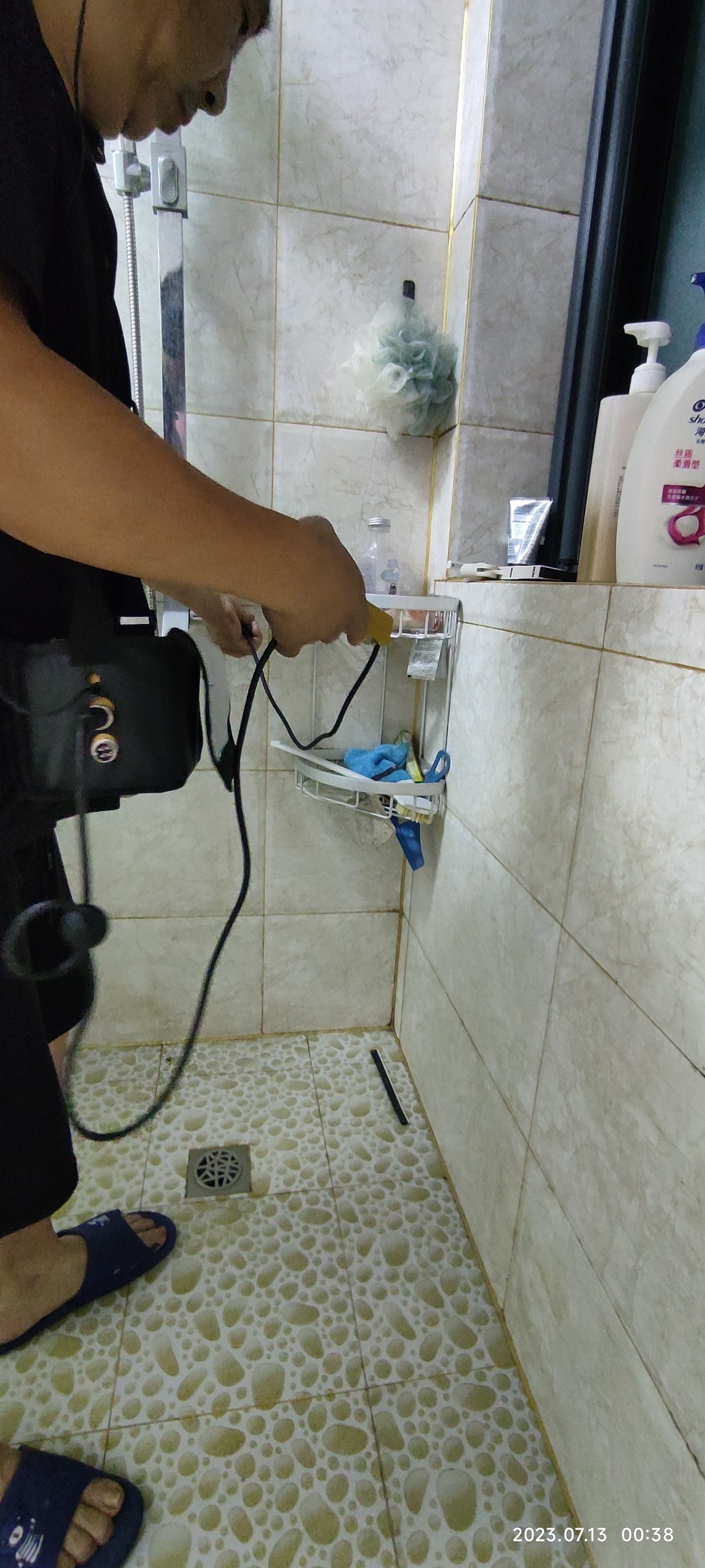 精修电路漏电跳闸 厨房卫生间暗管漏水检测 水电安装维修