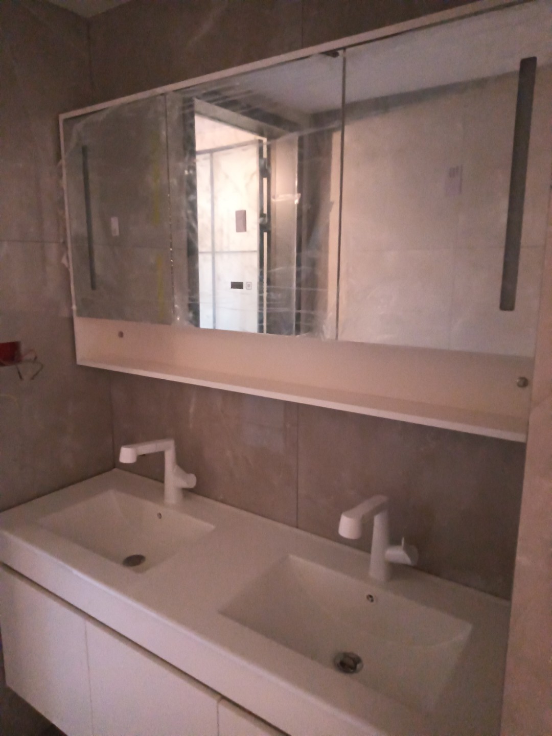 专业安装师傅