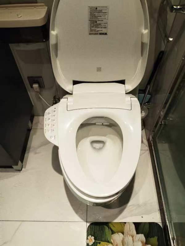 专业维修品牌智能马桶，龙头，花洒，TOTO.，科勒，唯宝，杜拉维特，美标，