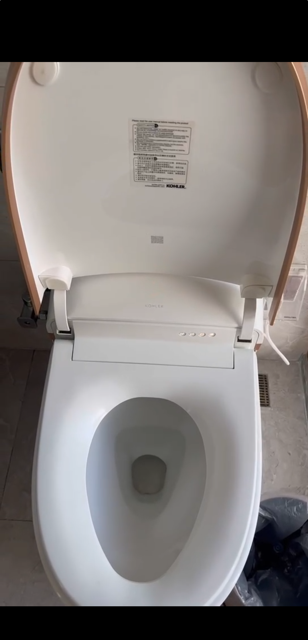 专业维修品牌智能马桶，龙头，花洒，TOTO.，科勒，唯宝，杜拉维特，美标，