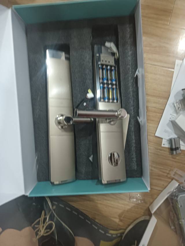 开锁换锁指纹锁销售