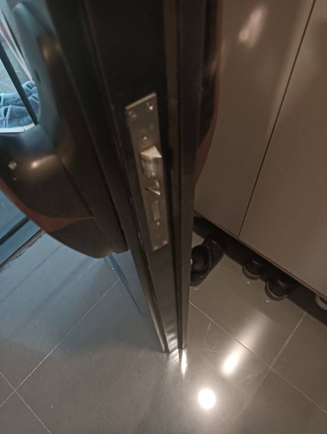 开锁换锁指纹锁销售