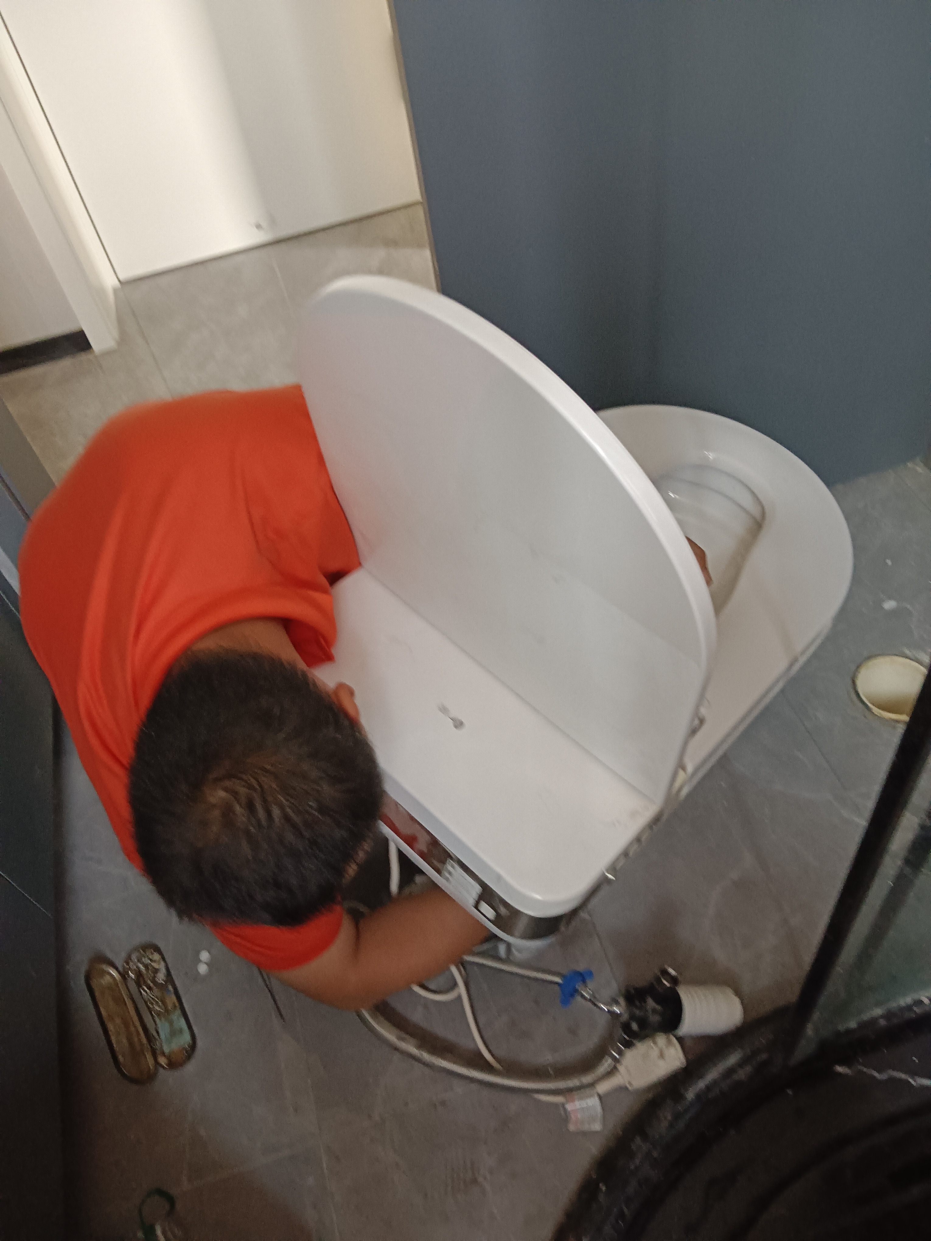 专修各种问题智能马桶