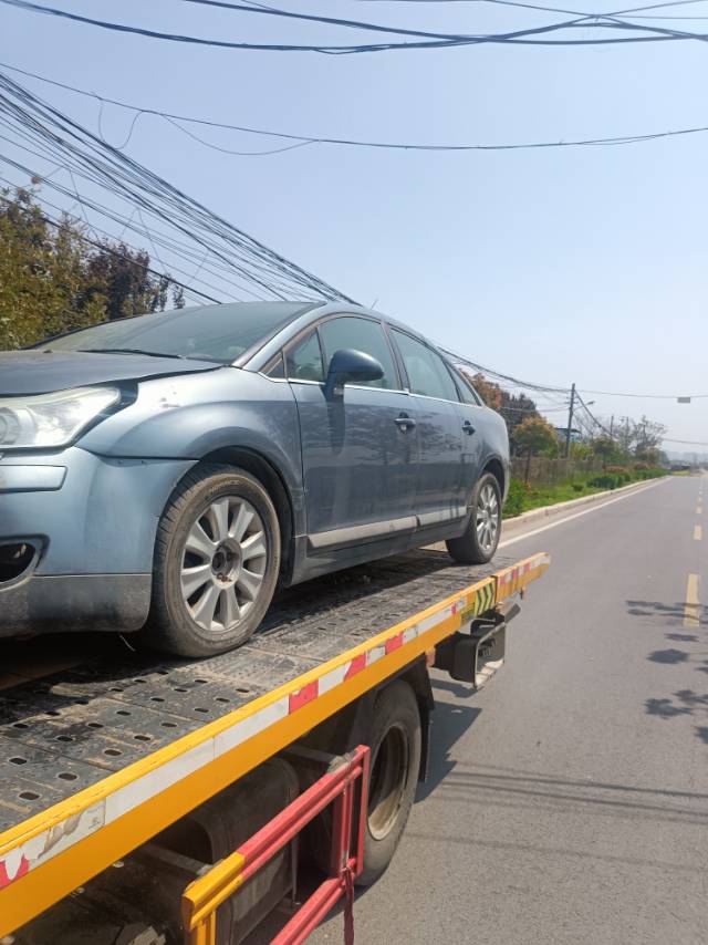 新乡大胖补胎拖车