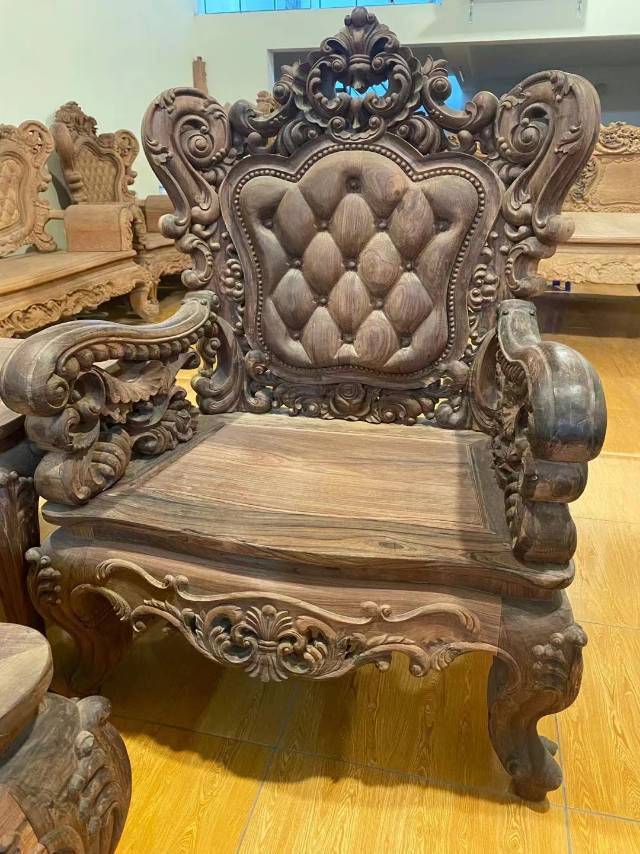 专业维修师傅，热情