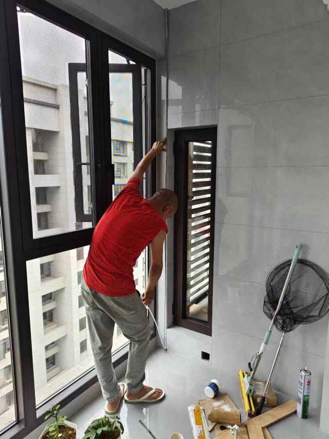电器设备家具家电安装维修中