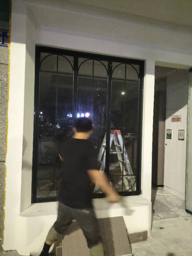 宁波玻璃门维修，自动感应门维修，电子门禁维修