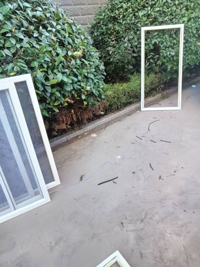诸城方圆三十公里上门服务疏通下水道修理太阳能换纱网疏通