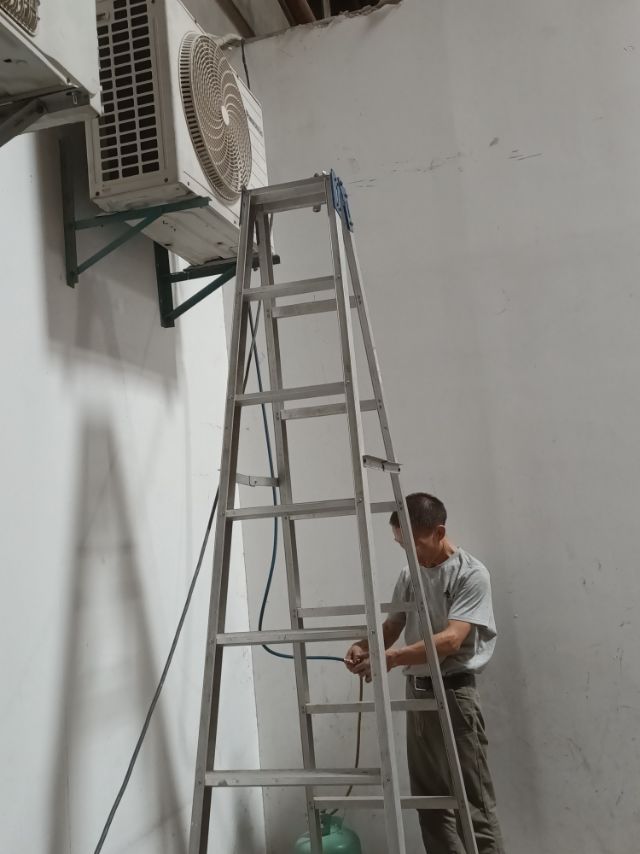 空调维修，清洗，加氨，空调销售，空调回收