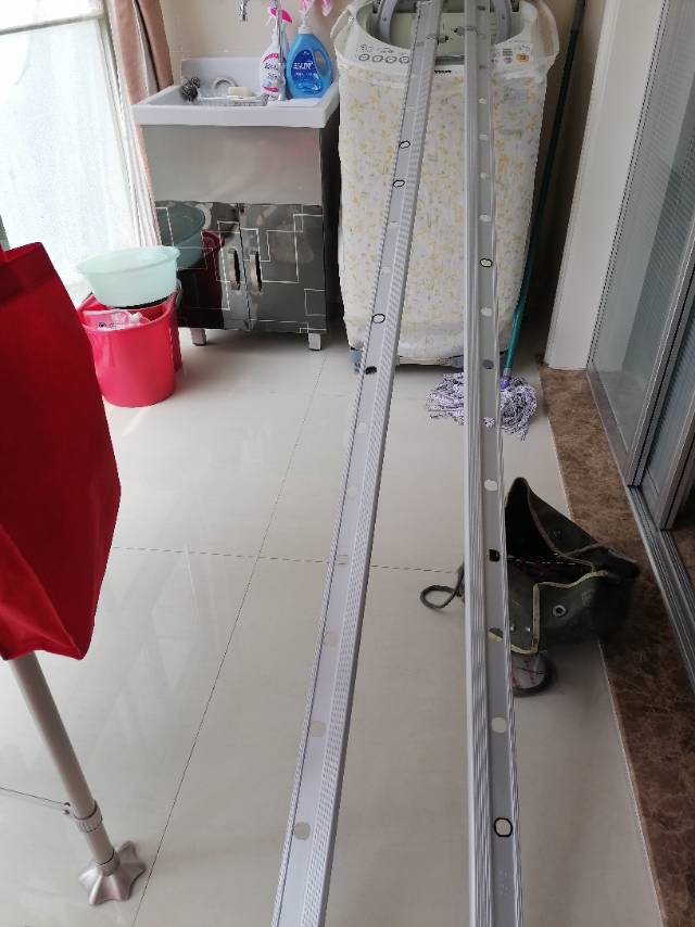 常州维修各种晾衣架，钢丝绳手摇器老化坏损断裂更换