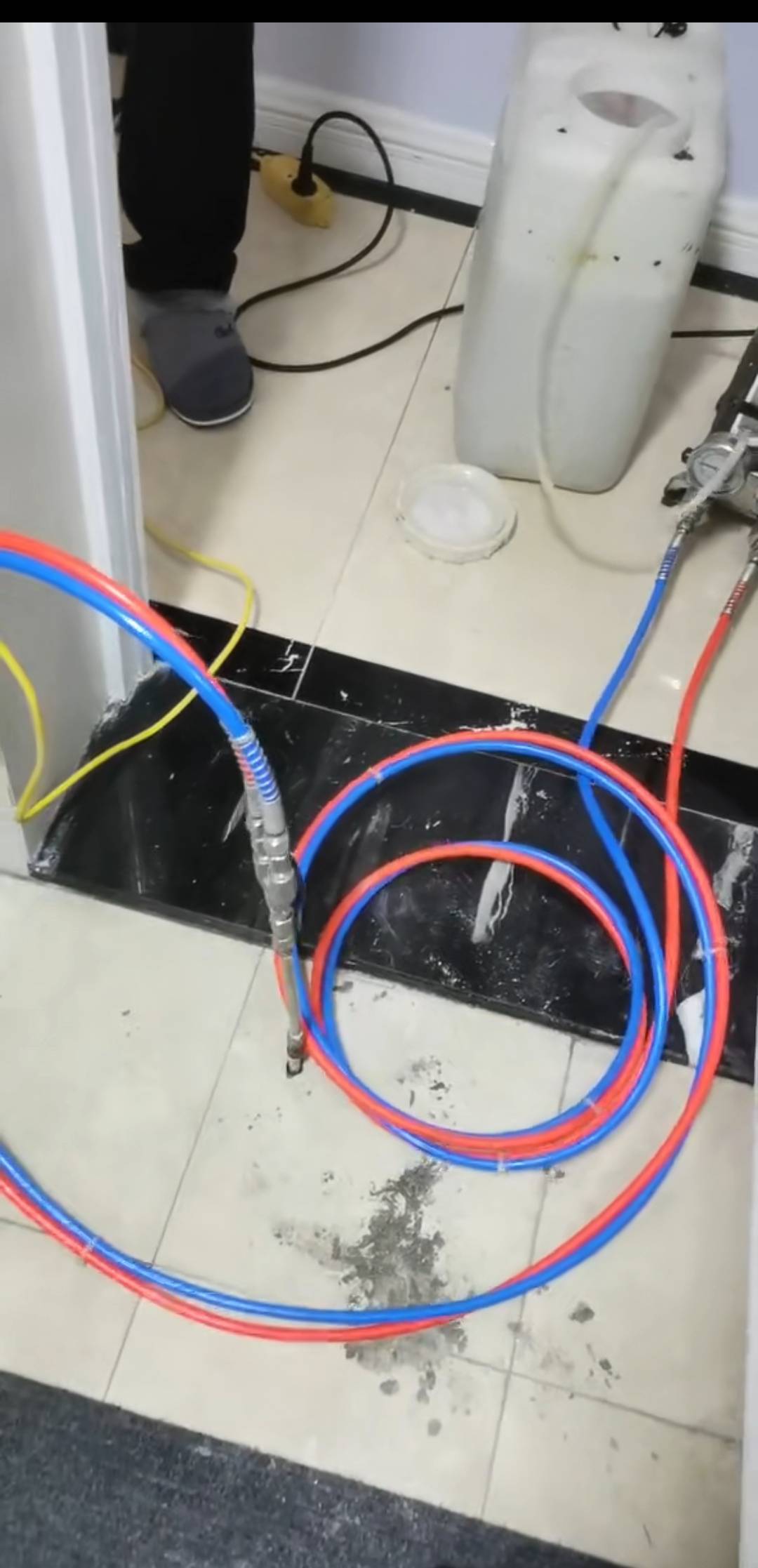 本地专业防水补漏