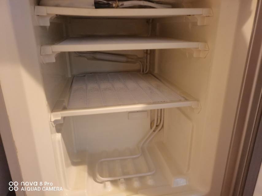 客户家冰箱生虫了去了好几个师傅干不了
