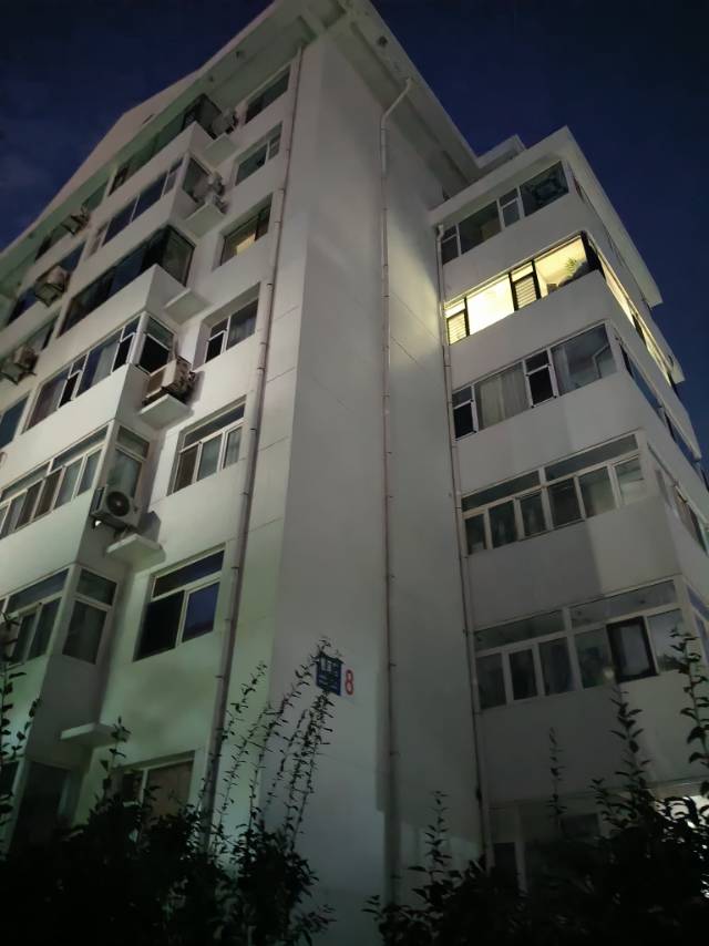 小郝高空作业