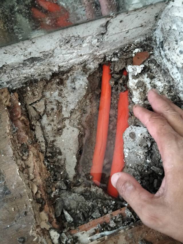 专业仪器精准侧漏水
