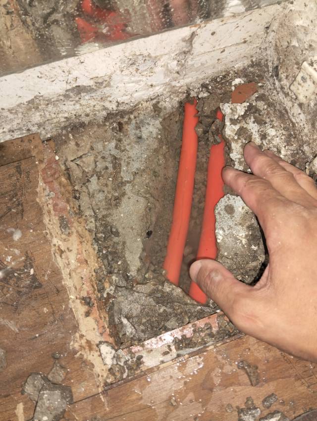 专业仪器精准侧漏水