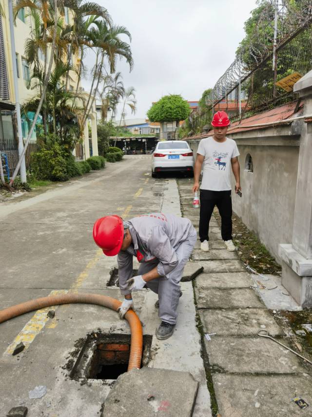 洁源管道疏通下水道抽粪（广州店）