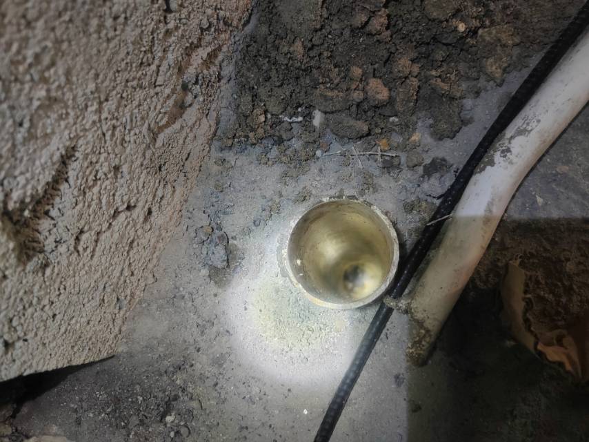 装修泥沙堵塞下水管