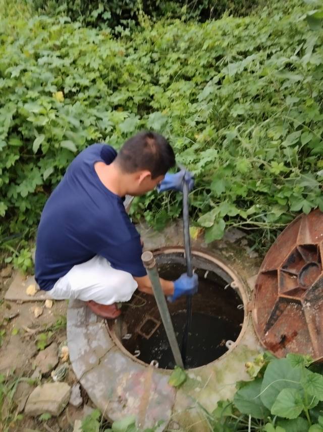 专业疏通下水道，高压清洗车清洗