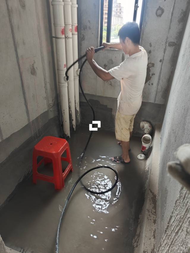 疏通厕所下水道，高压清洗，清理化粪池