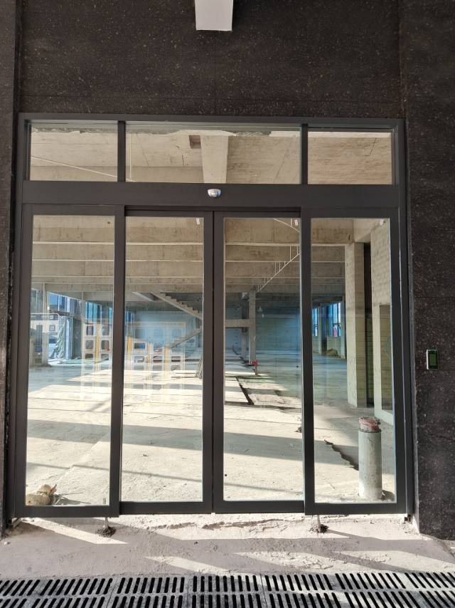南京鼓楼区电动门维修安装，自动门维修安装