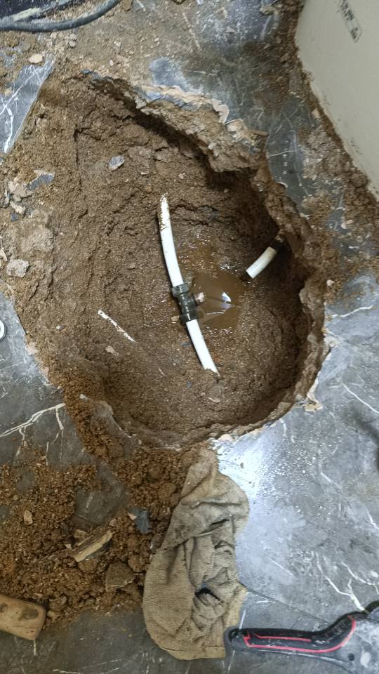 免砸砖防水补漏，室内外水管漏水检测定位