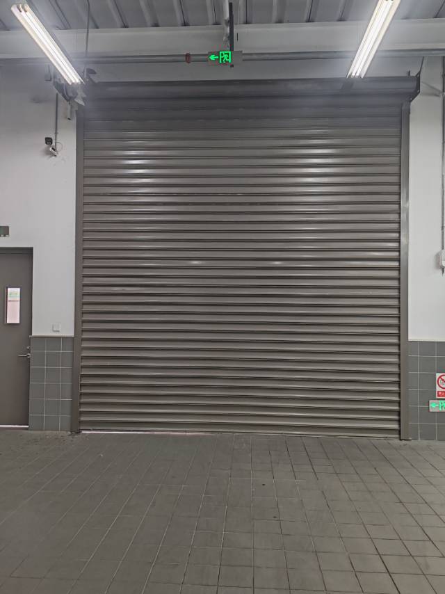 卷帘门
