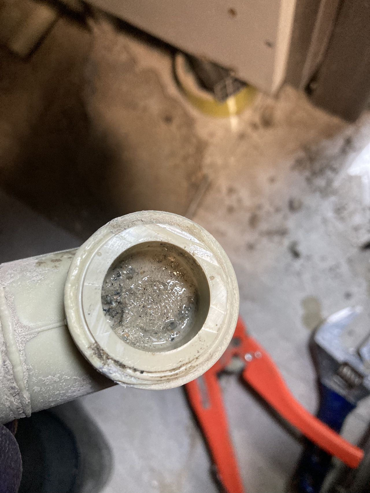 水管暖气管线路精准定位检测漏水 
