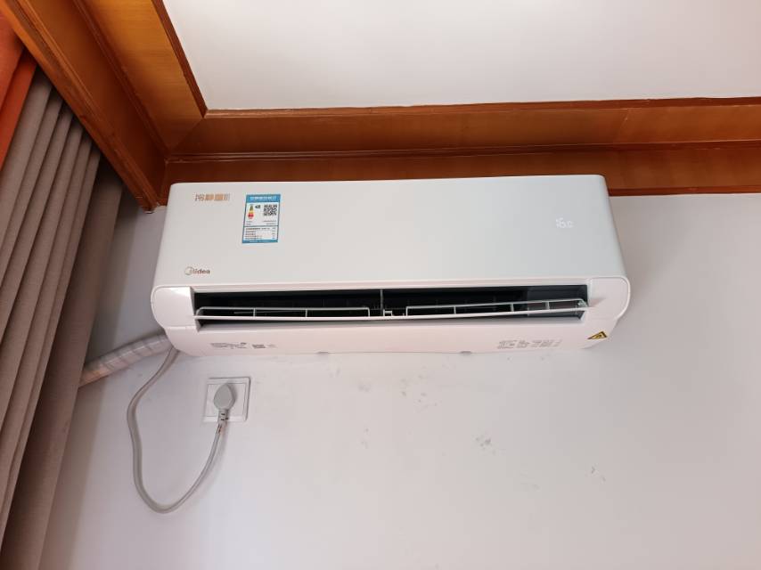 专业安装空调，维修空调，服务第一，用户至上！