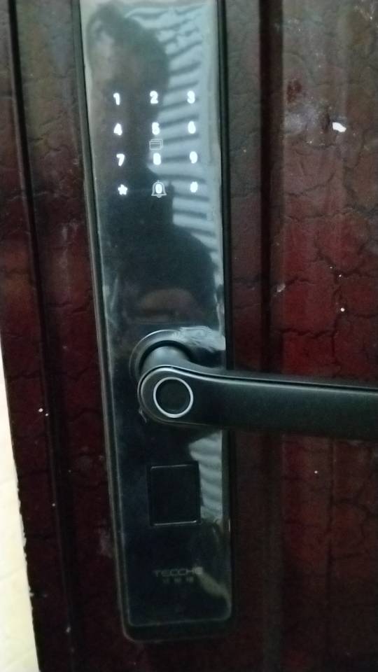 鸡西市开锁换锁指纹锁