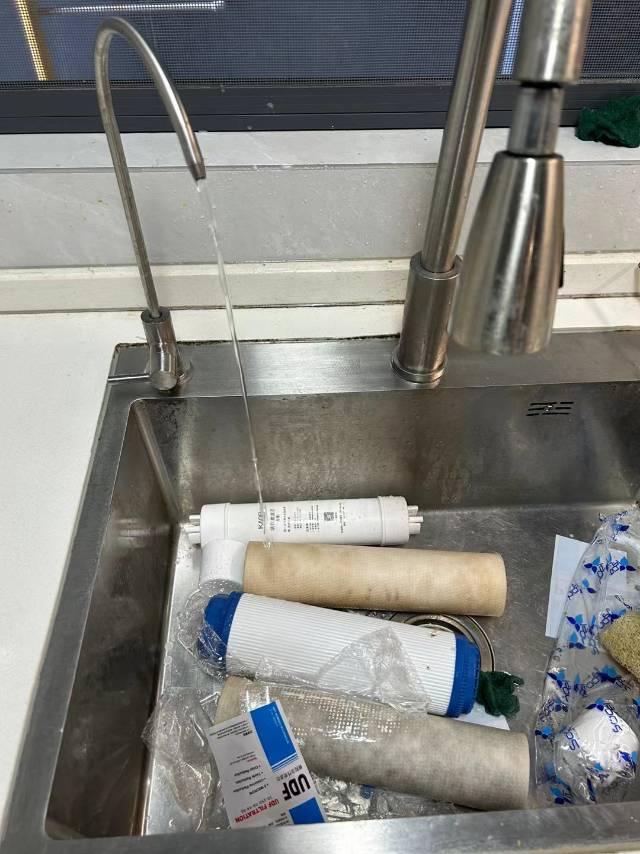 宜昌智能锁王，宜昌净水设备工程师，宜昌商用净水设备租赁