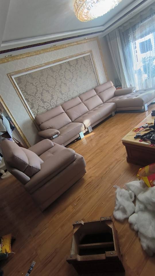 专业沙发翻新，换皮换布