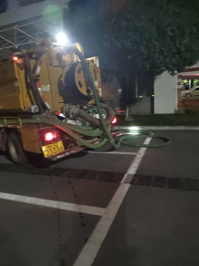 城市的美容师
