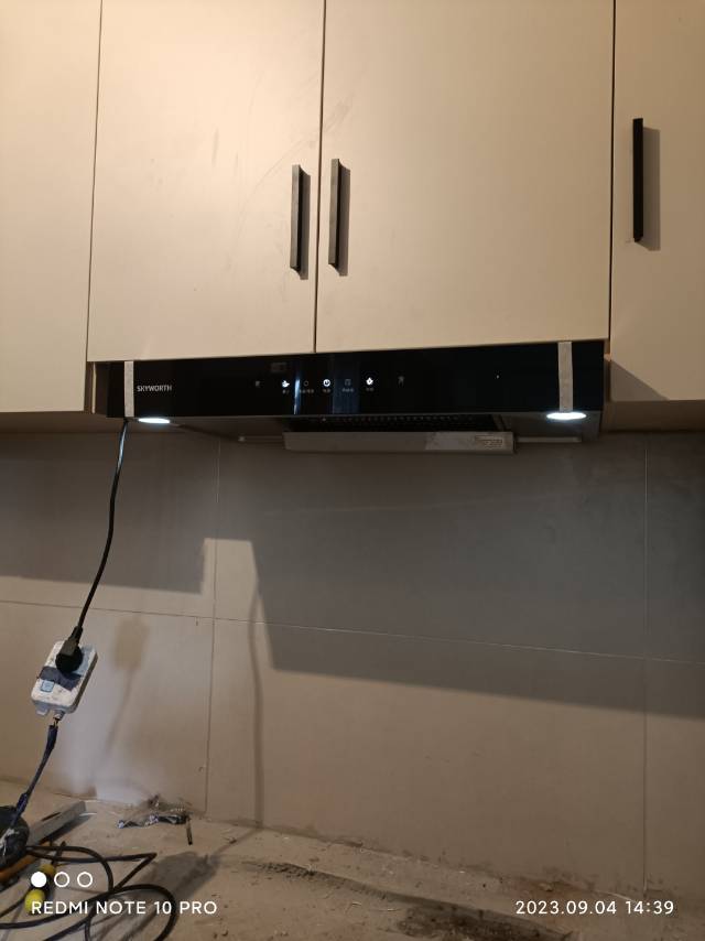 烟机灶具热水器小厨宝集成灶净水器电视机等电器安装