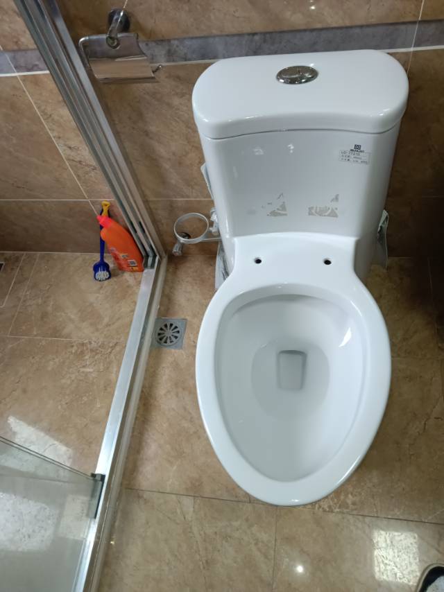 马桶返臭维修