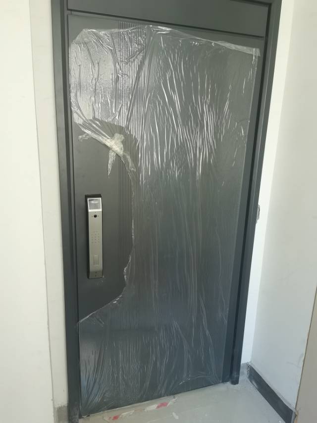 安过的门