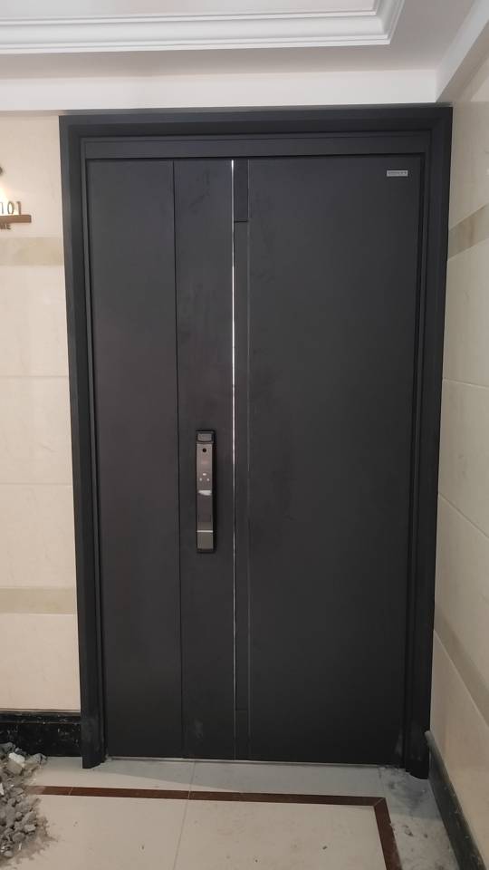 专业安装防盗门指纹锁