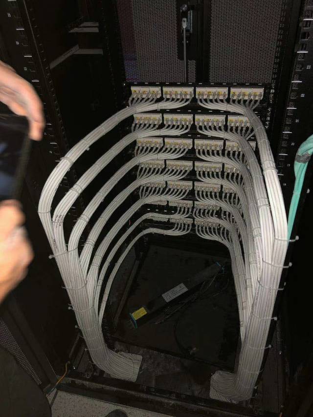 LED显示屏维修安装一条龙服务