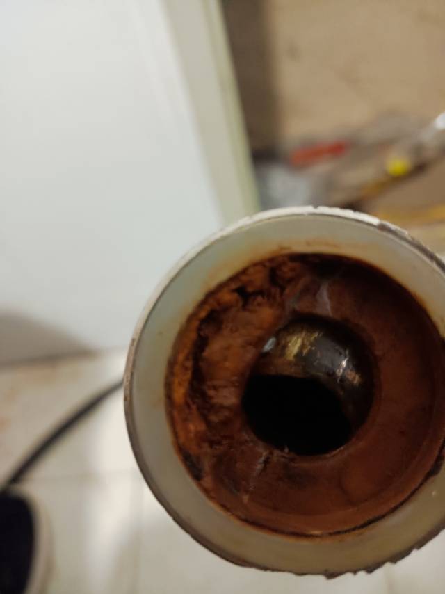 地暖，暖气片清洗维修更换阀门分水器