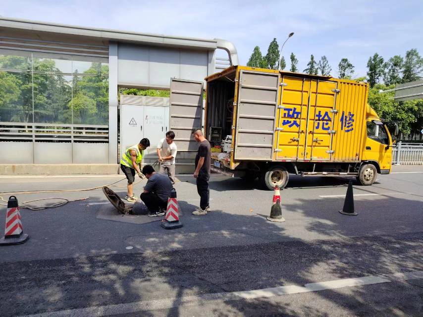 武汉三镇上门清理化粪池，疏通下水道