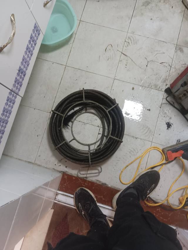 威海全市管道疏通，马桶疏通，地漏疏通，厨房下水道疏通水暖维修，高压清洗抽化粪池，