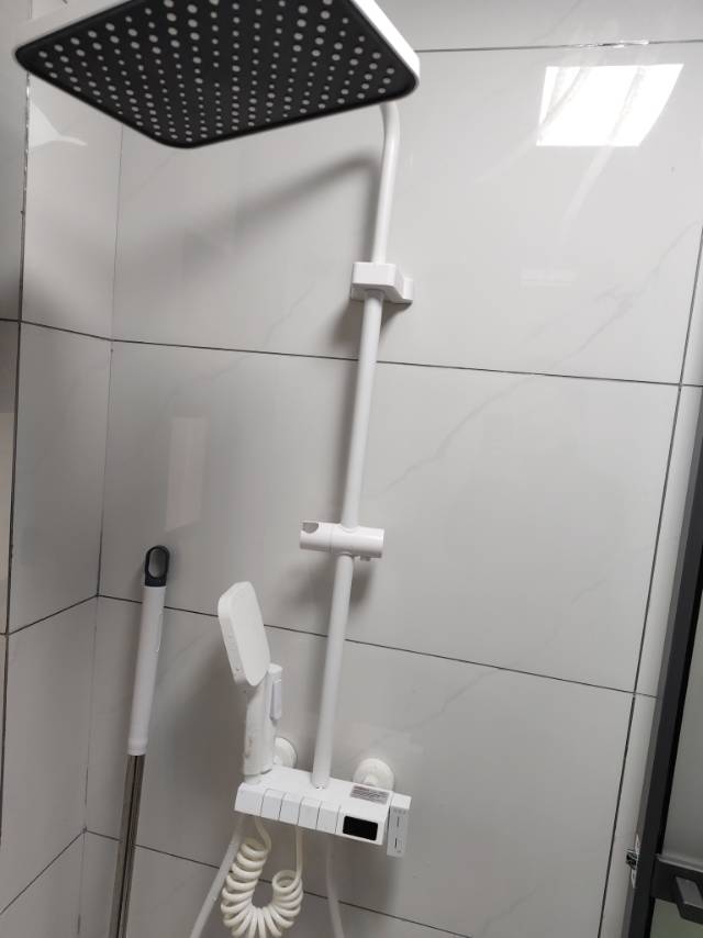 灯具，洁具，安具，广告等安装维修