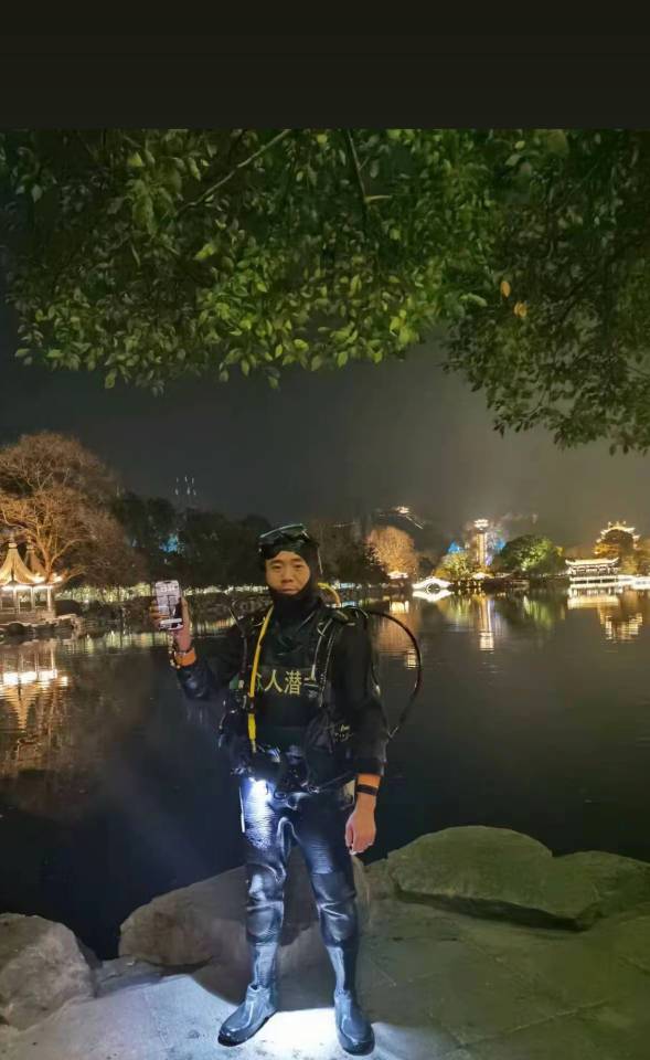 南昌水下潜水打捞手机戒指貔貅手表项链