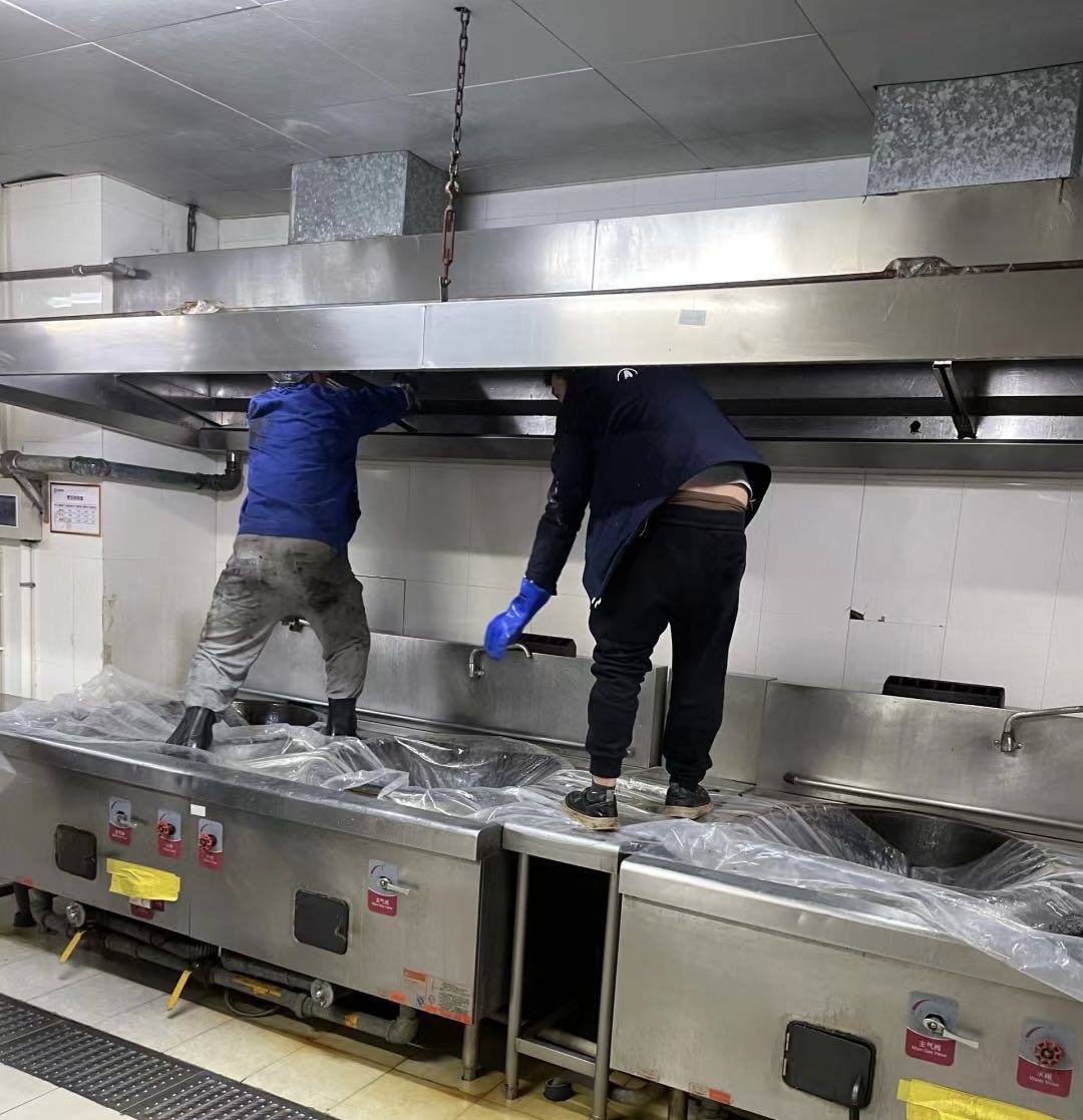 南宁商用油烟机安装清洗维修烧烤车维修清洗