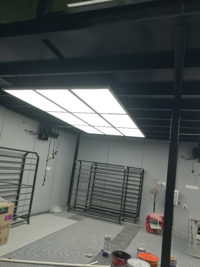 平板灯安装