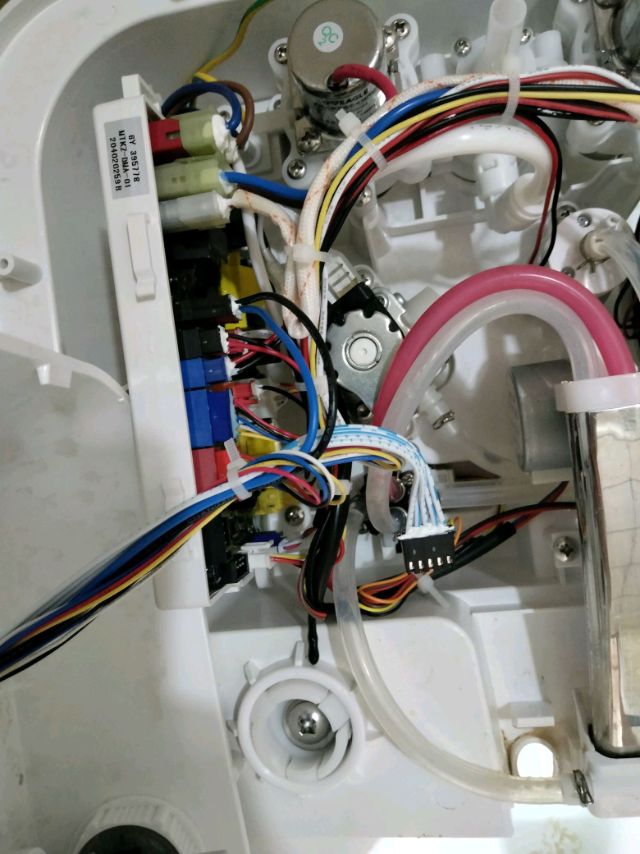 水暖工电工疏通下水道
