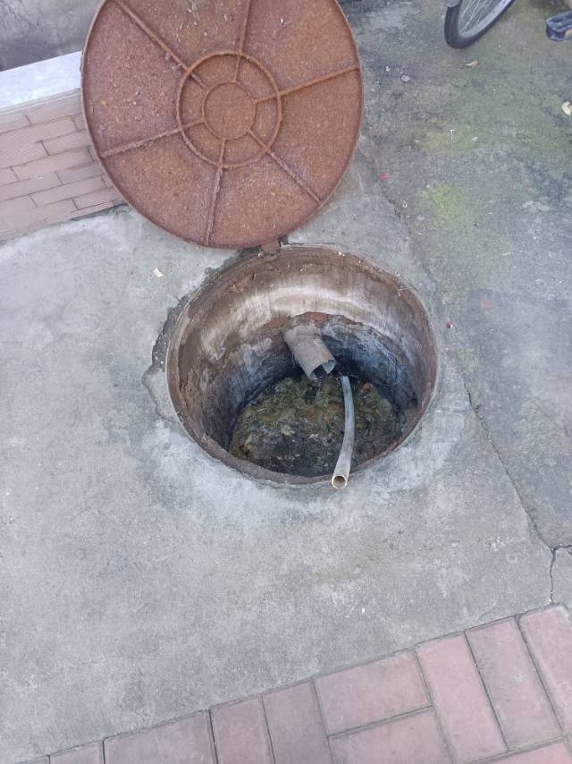 濮阳华龙区，濮阳县城，清丰县城疏通下水道砸墙找我