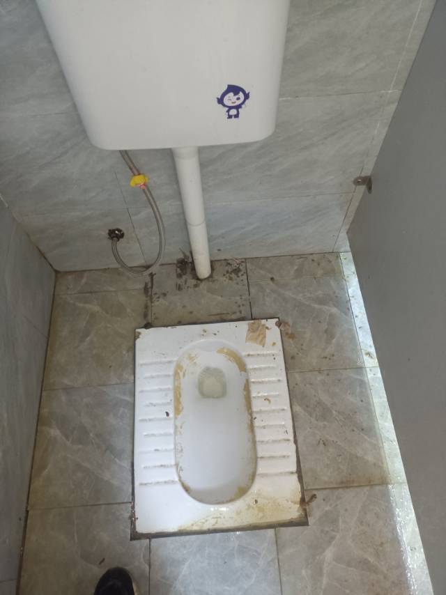 濮阳华龙区，濮阳县城，清丰县城疏通下水道砸墙找我