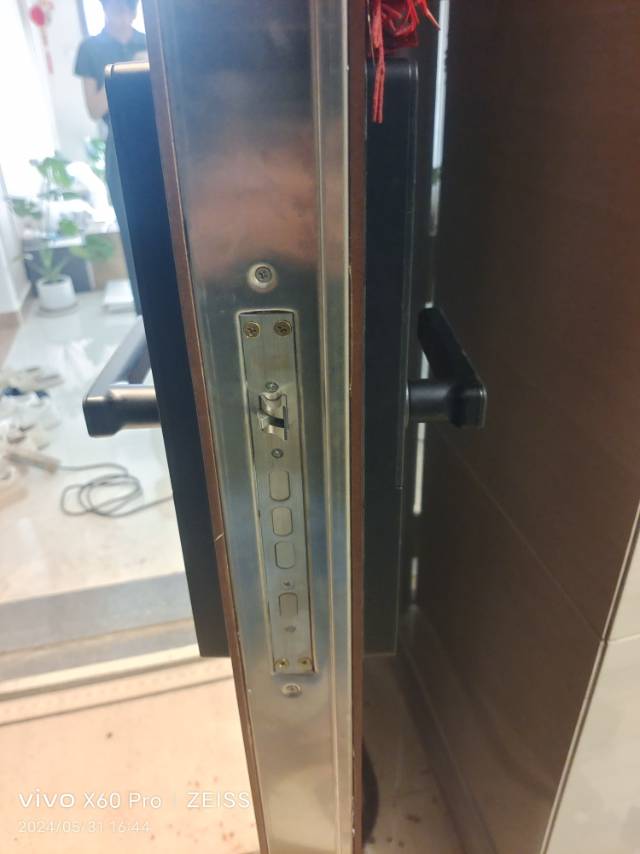 开锁换锁疏通下水道