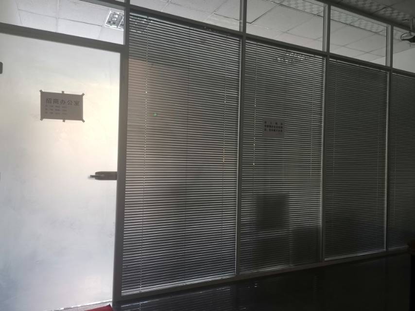 自动感应门玻璃门玻璃隔断安装维修