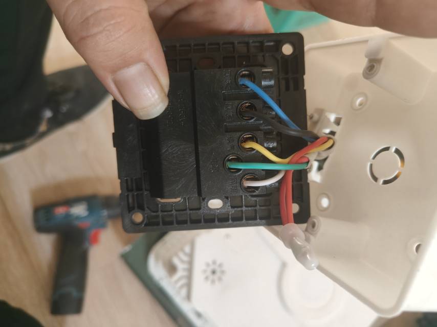 专业家电维修师傅